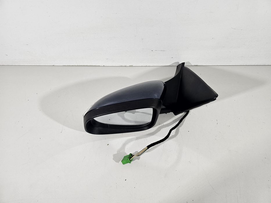 Lusterko lewe 8pin 31218103 - volvo c30 lift 09-12 eu
