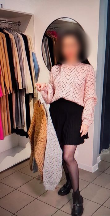 Спідниця чорна трикотажна