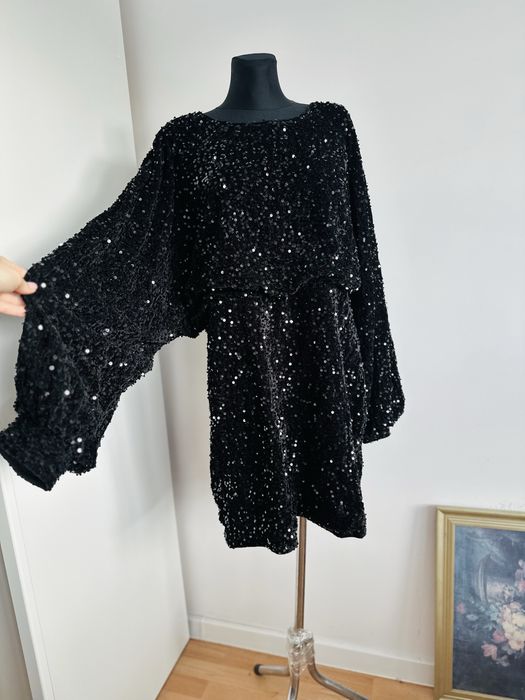 Boohoo cekinowa sukienka mini welurowa 50 5 xl 48 4 xl