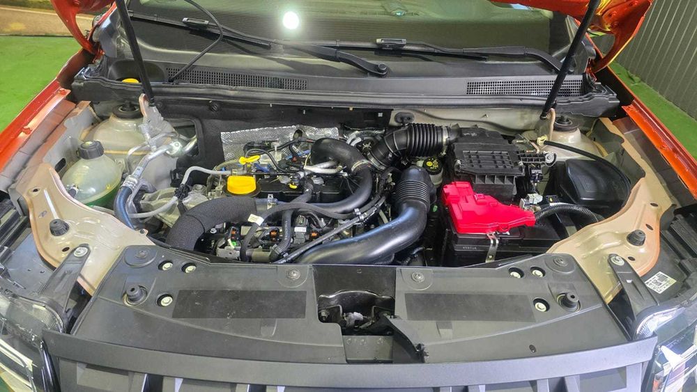 Dacia Duster 1.0 TCe Bi-Fuel  -  Salvado