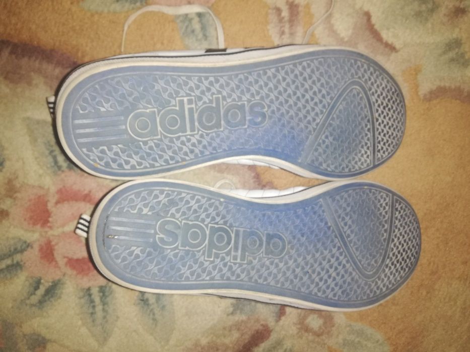 Tenis Adidas