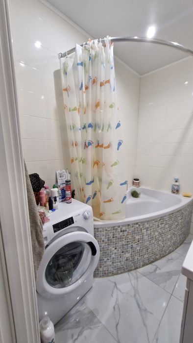 Срочно! ЭКС  1но комнатная на Сахарова с  ремонтом мебелью  за 48 500