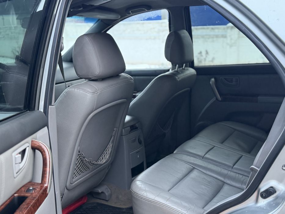 Kia Sorento 2.5 дизель полный привод рама продам или обмен
