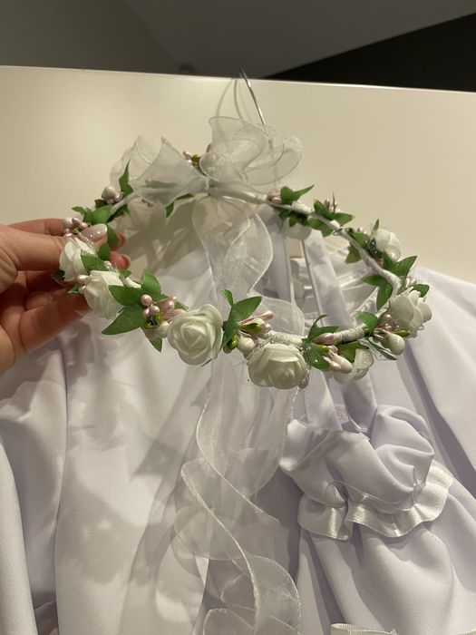 Sliczna Alba biala dziewczeca, krotki rekawek, bokerko,torebka halka