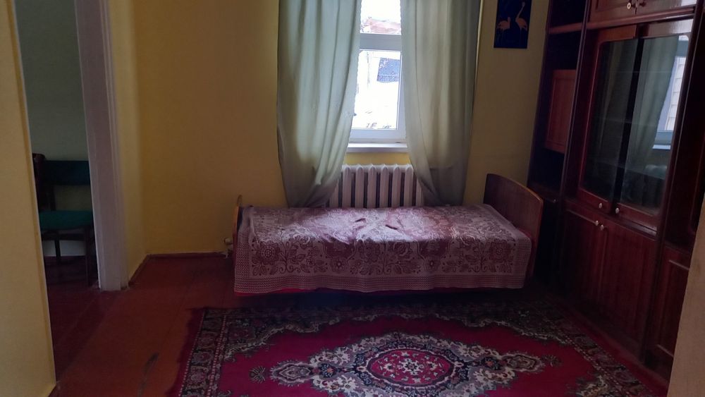 Здам окреммй будинок на Крошні, на короткий термін