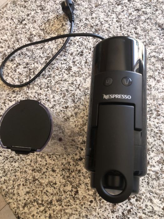 Nespresso Essenza mini, para peças