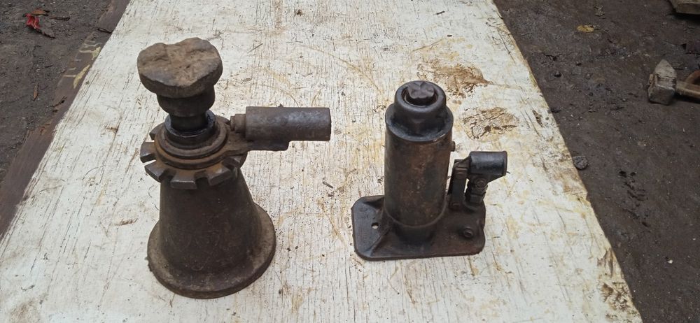 Продам домкрат под ремонт.