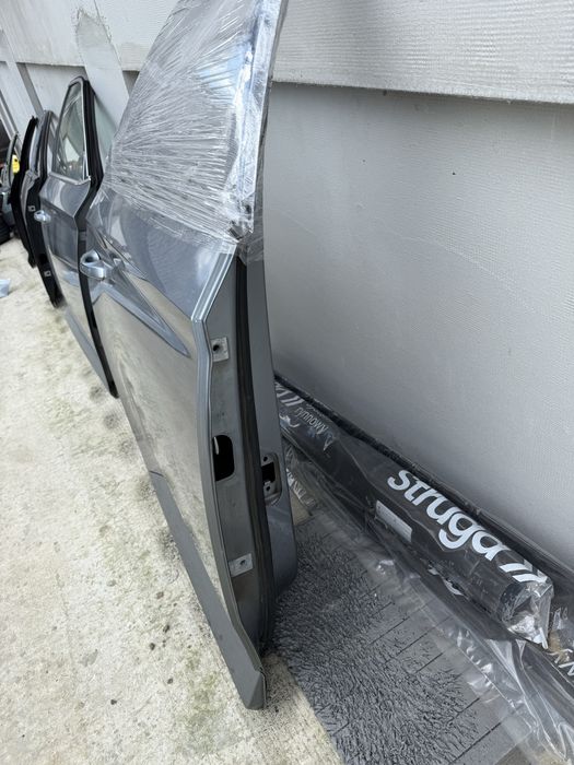 Двері передні задні  Skoda Superb 3 ліфтбек