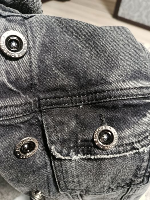 Женская джинсовая куртка