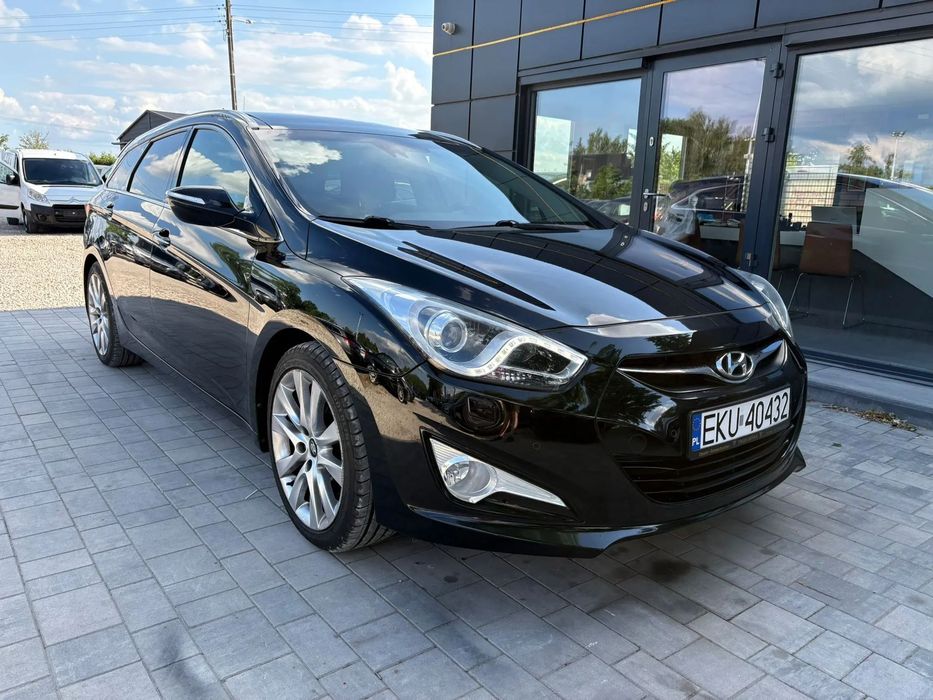 Hyundai i40 2.0 Benzyna Panorama Skóry Podgrzewane Fotele Kamera Kredyt