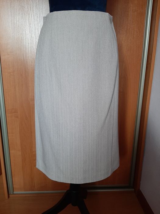 Komplet damski garsonka garnitur ze spódnicą