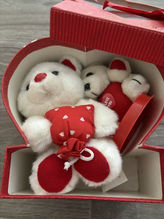 Peluches ursinhos LOVE