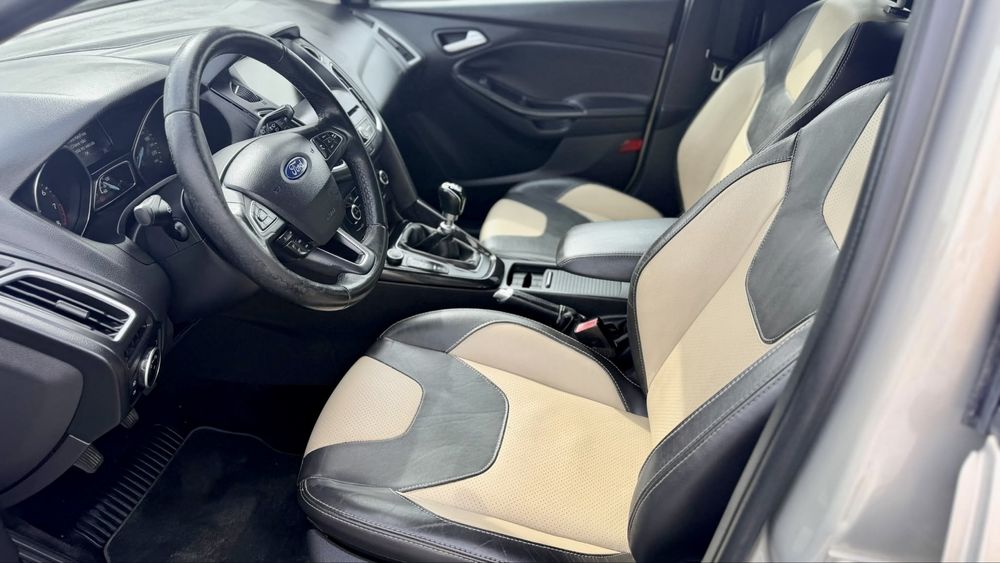 Ford Focus 1.0 125 cv ST