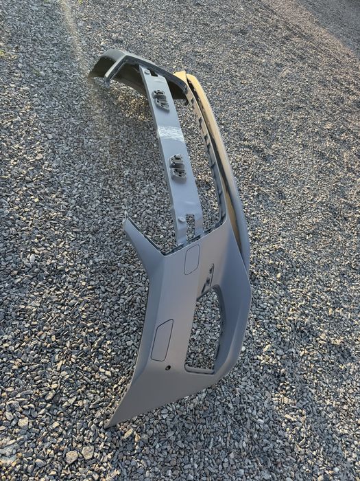 Передній бампер Audi a7 c8 s line