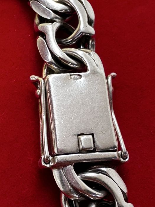 Серебряная цепочка