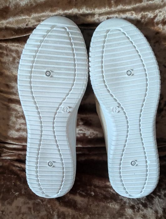 Nowe tenisówki baleriny wygodne 40
