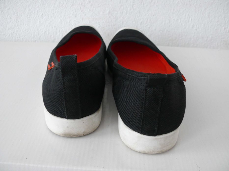 Damskie wsuwane tenisówki Calvin  Klein roz.39