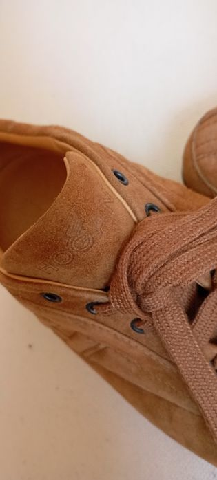 Ténis / Sapatilhas Hogan Castanho camurça