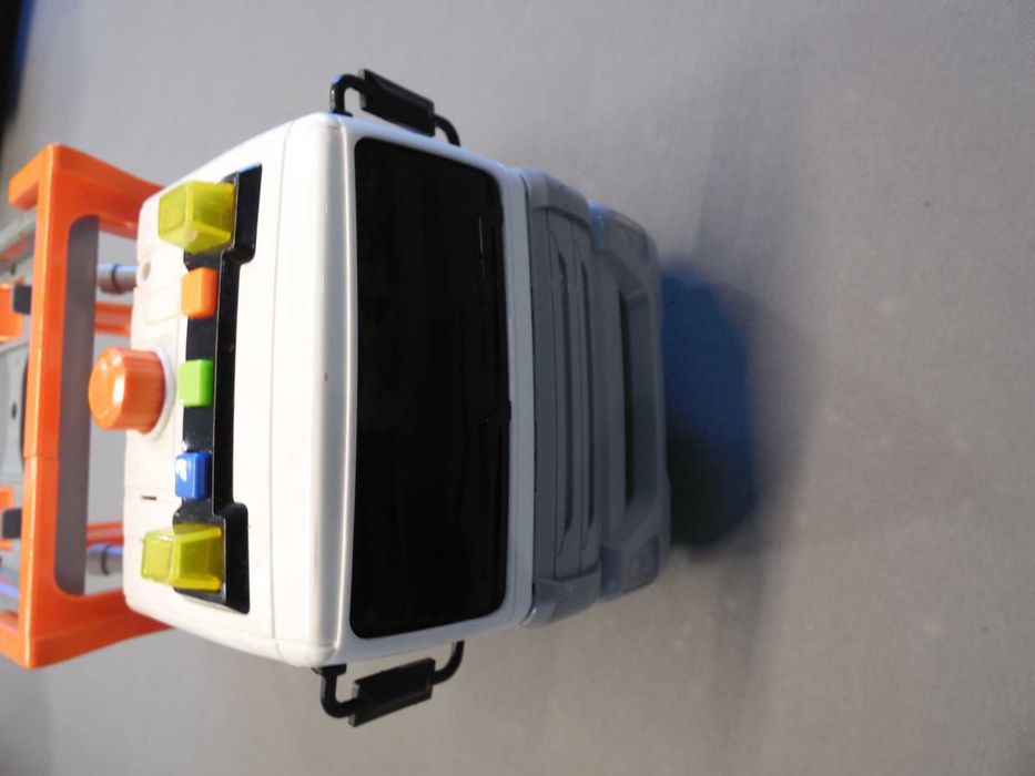 Miniatura Camião Carregador de Carros