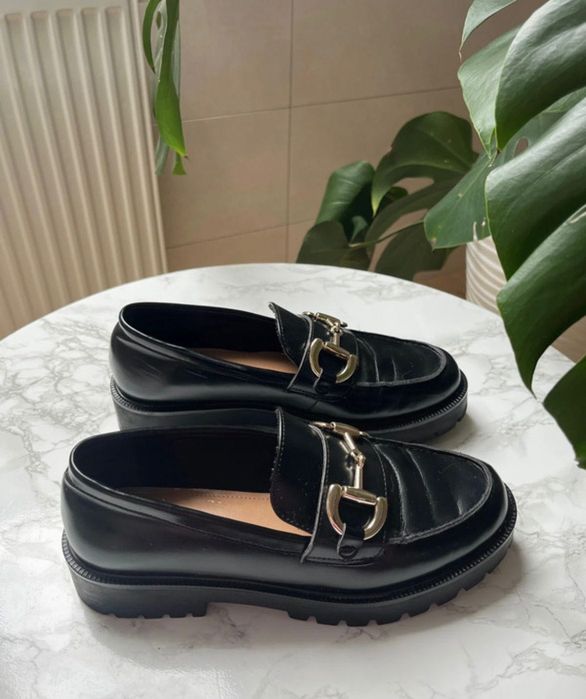 czarne mokasyny H&M rozmiar 40 stan dobry