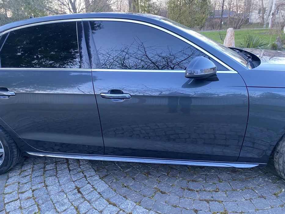 Audi A4 2019р. 45 TFSI S-teonic (245 к.с.)
