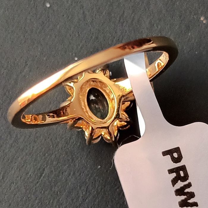 Pierścionek że śr. pr. 925 w pozloceniu z Kyanitem I Nat. Cyrkonem