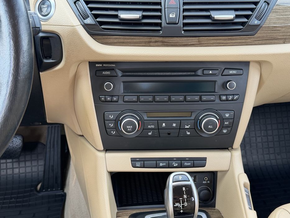 Продам BMW Х1 2012 року