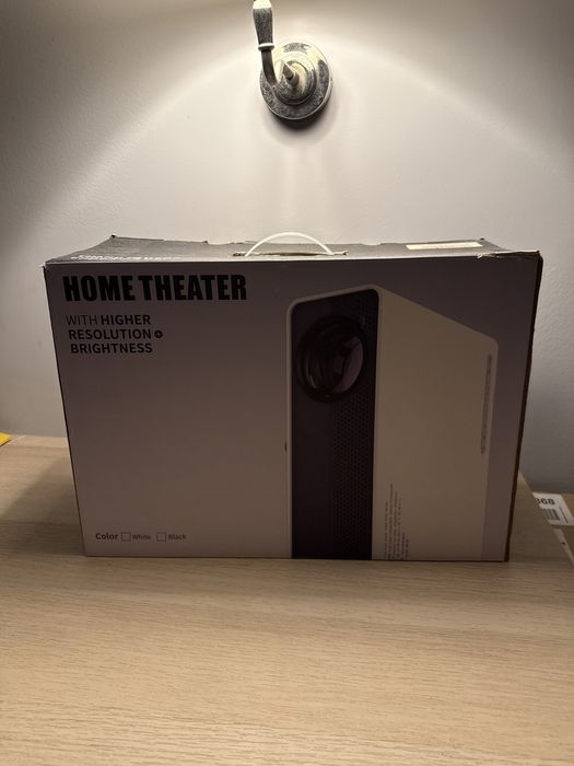 Projetor CRENOVA home theater