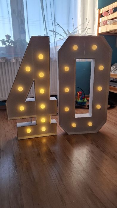 Cyfry na 40 urodziny  led