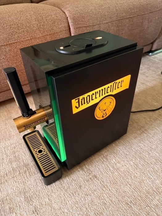 Jägermeister - dispensador