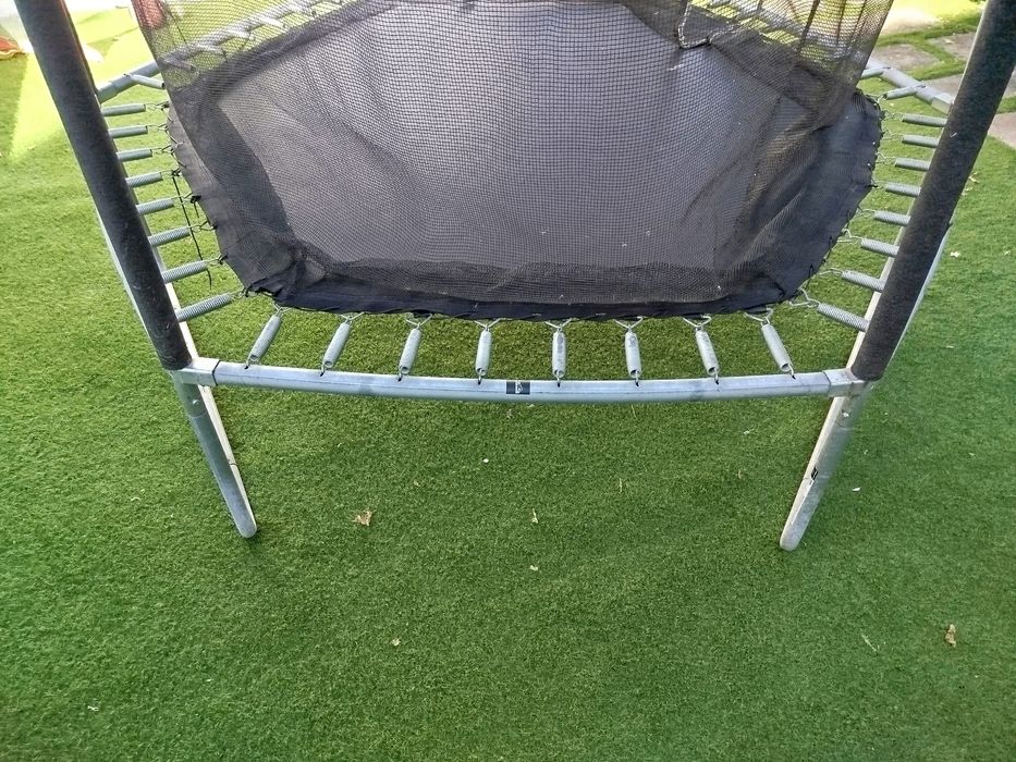 Trampolim Uexagonal 240 Decathlon