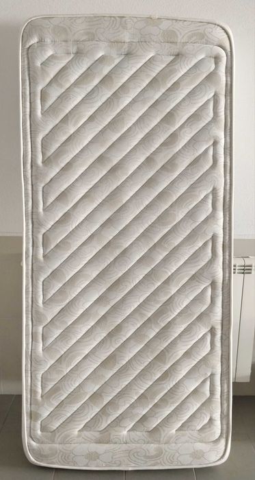 Colchão cama de solteiro
