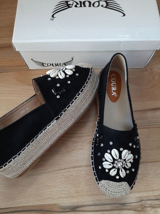 Espadryle czarne z muszelkami na platformie nowe 39