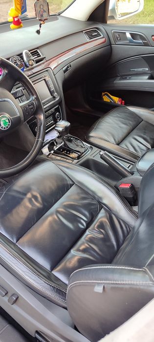 Шкода superb 2010 2.0 tdci