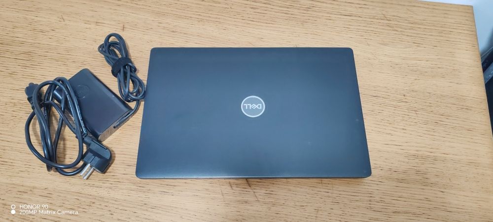 Portátil Dell Profissional - Rápido (SSD) - Ideal para Trabalho/Estudos - Como Novo