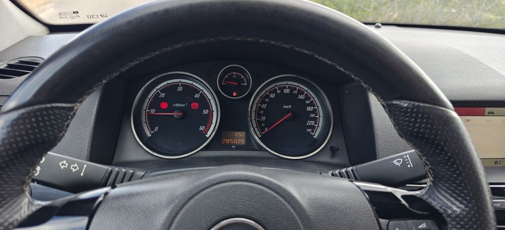 Opel Astra H Caravan 1.9CDTi 150cv