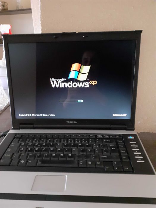 Computador Toshiba