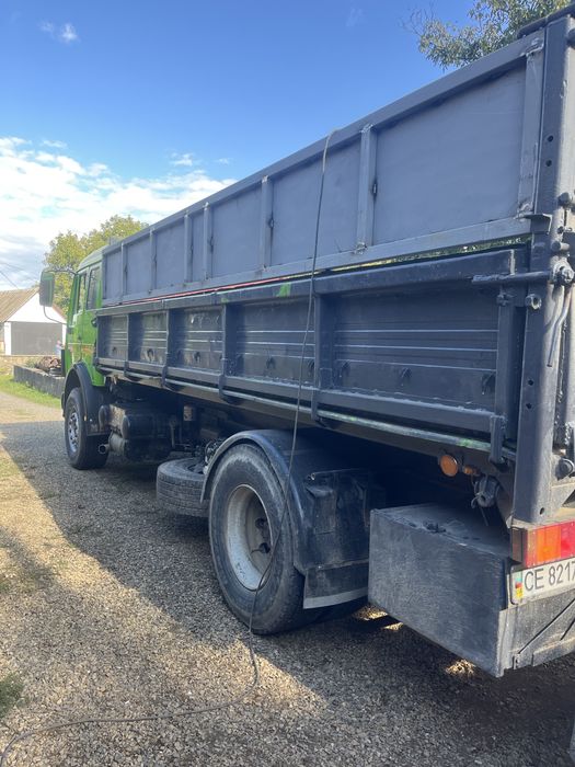 Мерседес самосвал