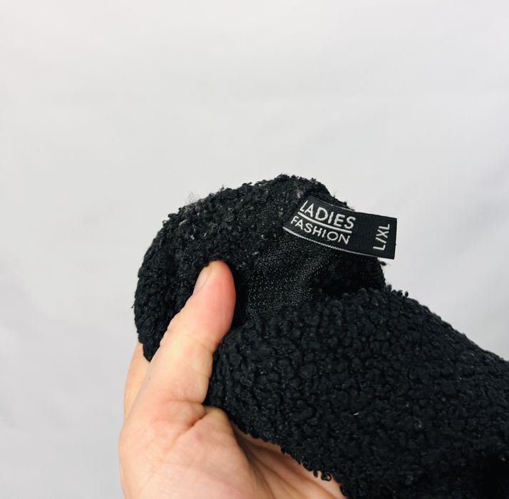 Czarna koszula boucle z kieszeniami L/XL 40/42