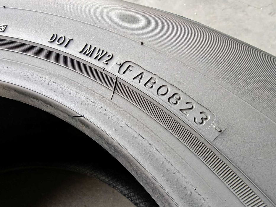 2шт 245/50 R19 105W XL Yokohama Advan Sport V105  шини літні гарна ПАРА 23РОКУ