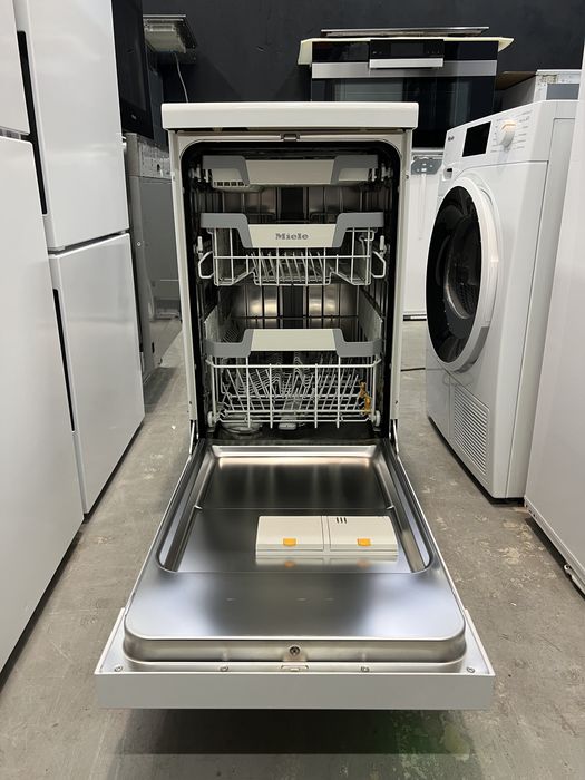 Окремомтояча посудомийна машина Miele G 5640 SL