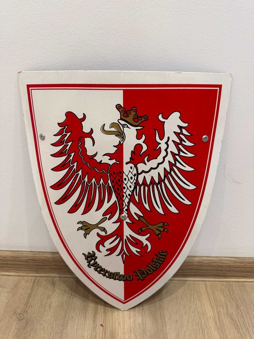 Drewniania tarcza rycerza