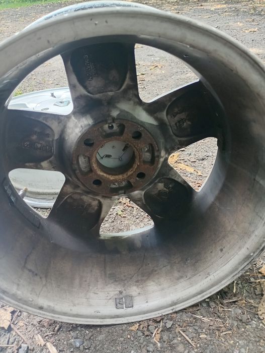 Felgi  aluminiowe Renault 15" 4x100
