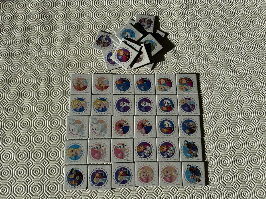 Frozen - jogos 4 em 1 / dominó / puzzles