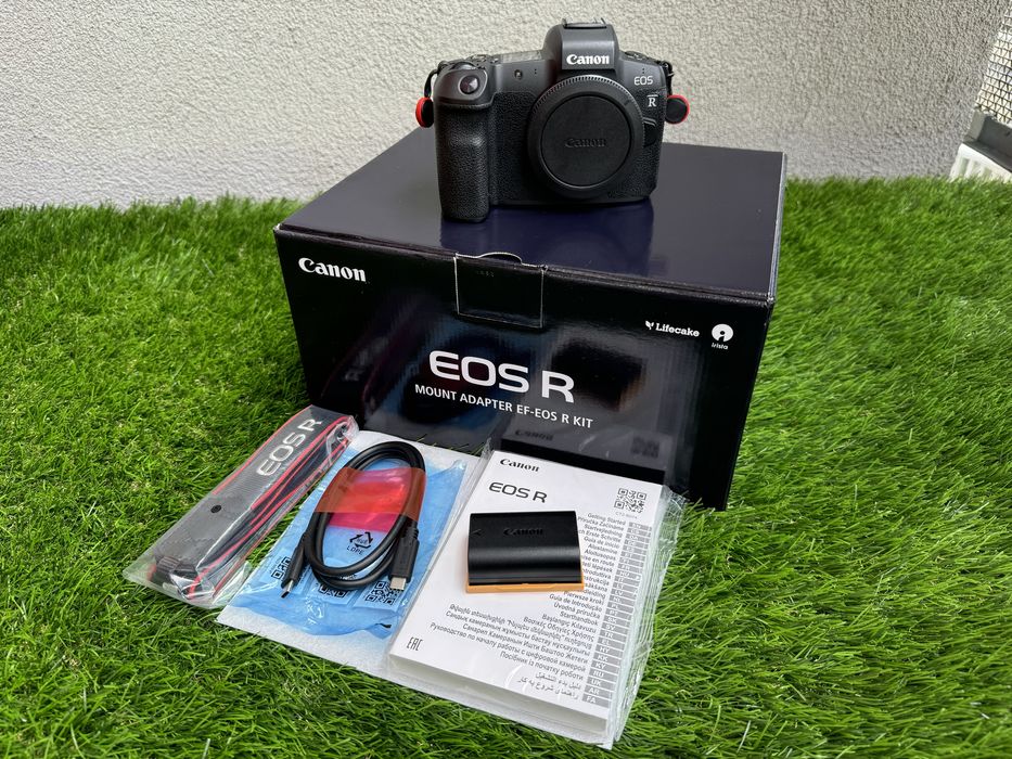 canon eos r - купити цифрові фотокамери - Ціна на OLX.ua