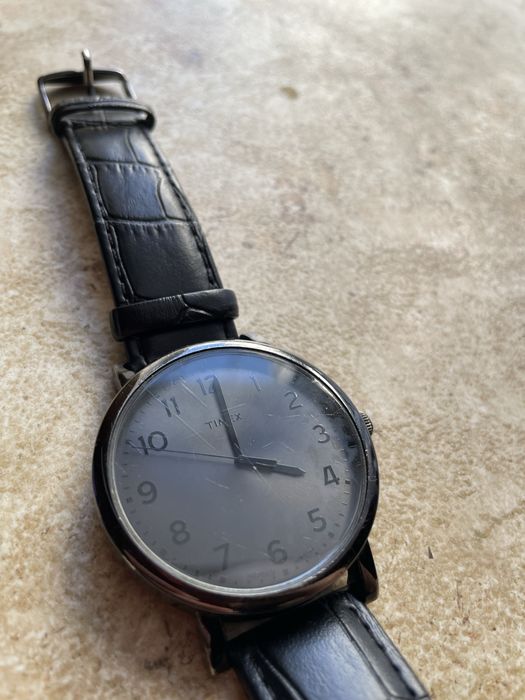 Класичний годинник Timex