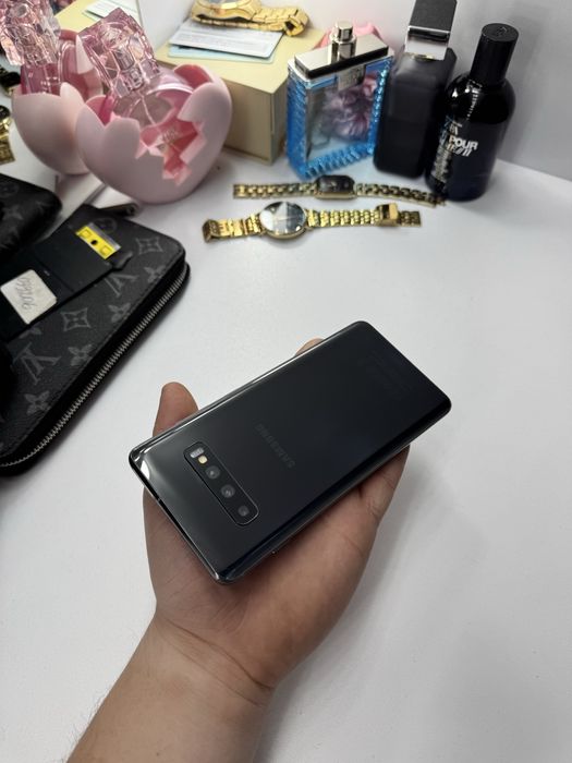 Samsung Galaxy S10+ Plus 128Gb Neverlock Black Самсунг