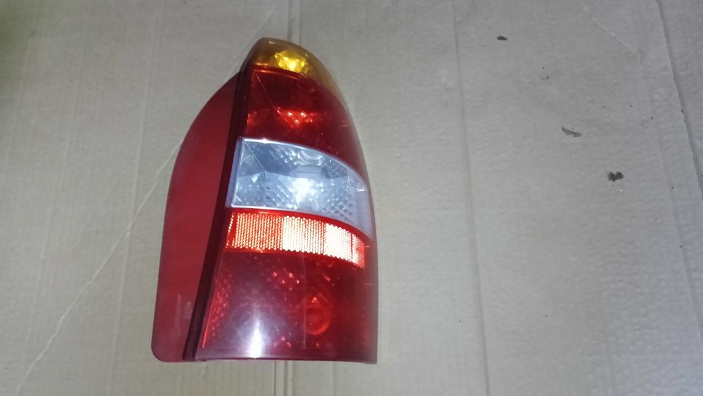 Lampa tył prawa Fiat Palio WEEKEND kombi