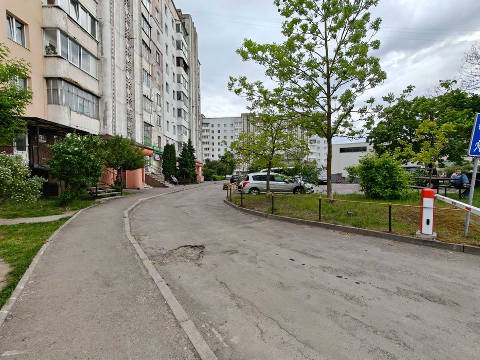 Трикімнатна квартира в Центрі