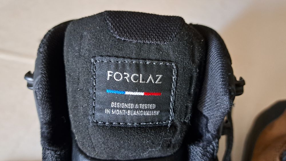 Botas de Trekking FORCLAZ 100, couro impermeáveis